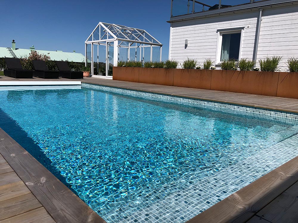 En vacker pool som en av våra kunder byggt